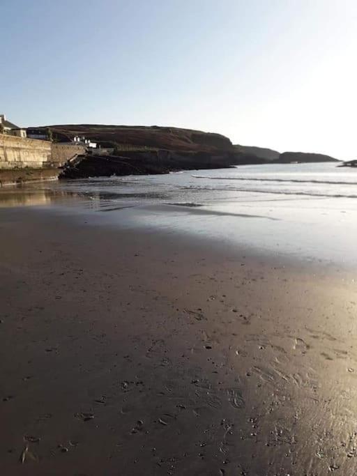 The Lookout Hotel Skibbereen Exterior photo